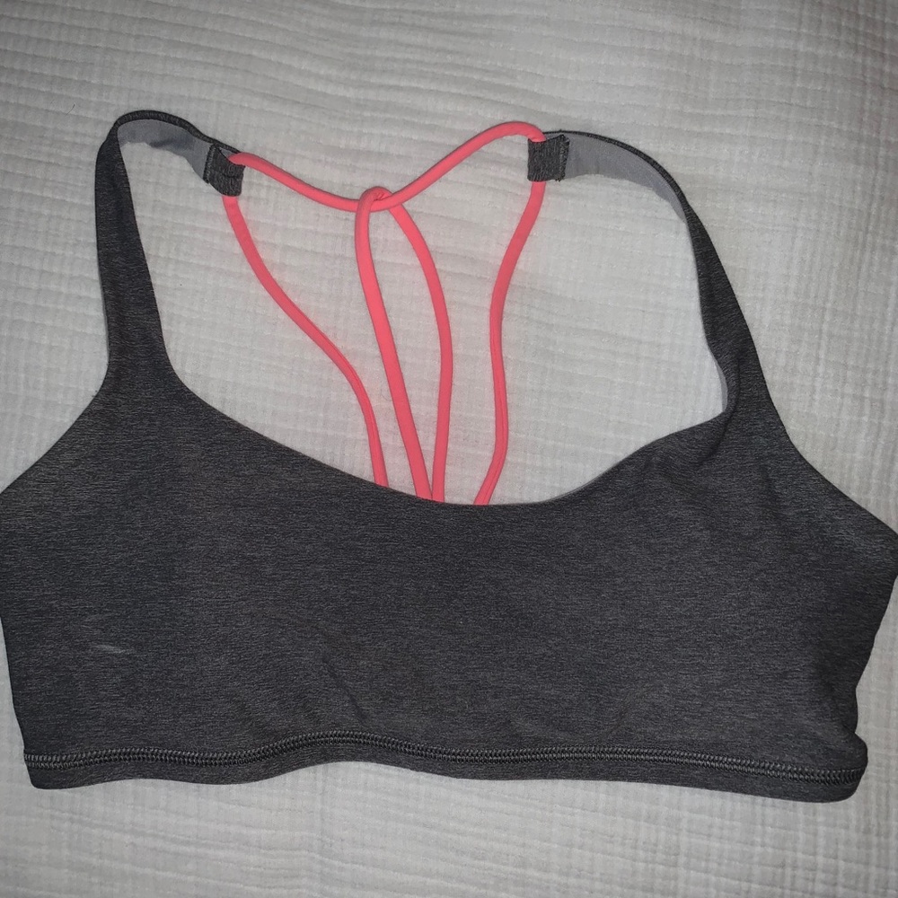 Lululemon Free To Be Bra